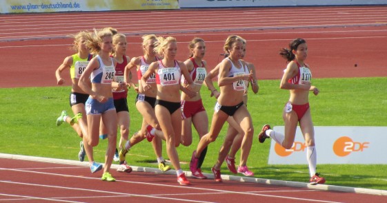 1.500m-Finale mit Annett Horna und Astrid Hartenstein (938)