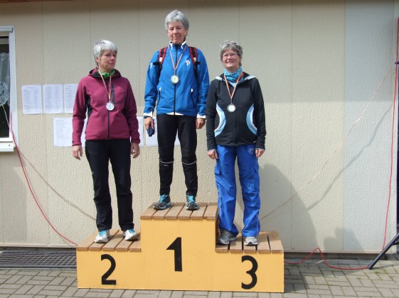 Die Sieger im Halbmarathon Ina Spanaus(li), Angela Fabig, Barbara Findeisen