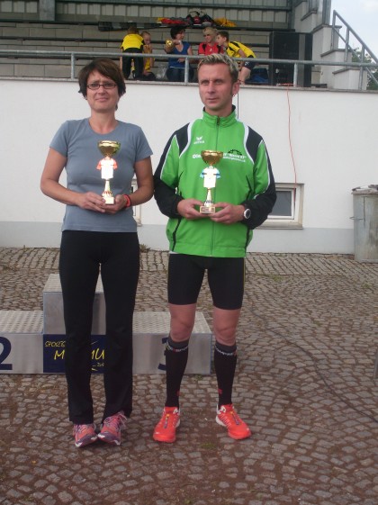 Diana Hopf und Olaf Dömming, die Gewinner des Hauptlaufes 
