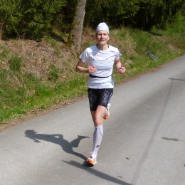 Nicole Kruhme läuft neuen Streckenrekord